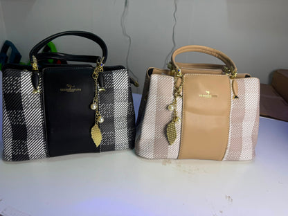 Chic Women’s Handbag | Elegant Everyday Carry with Long Shoulder Strap