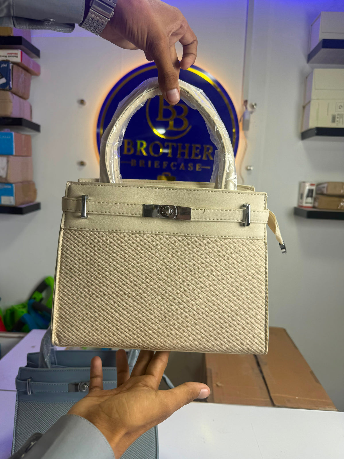 Premium Textured Ladies Handbag | Elegant Shoulder & Crossbody Bag