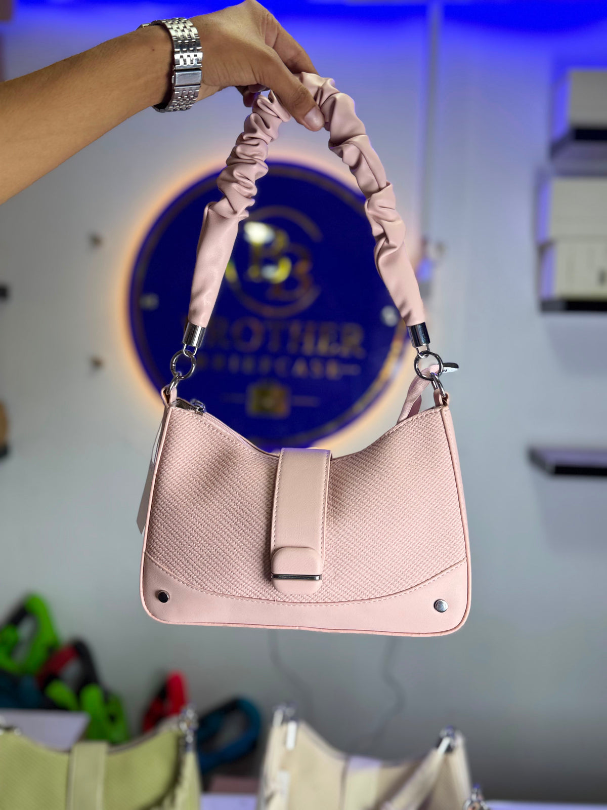 Elegant Ruched Shoulder Bag for Women | Stylish Textured Hobo Handbag